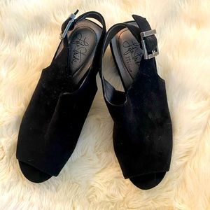 Life Stride Black Open Toe Slingback Heels